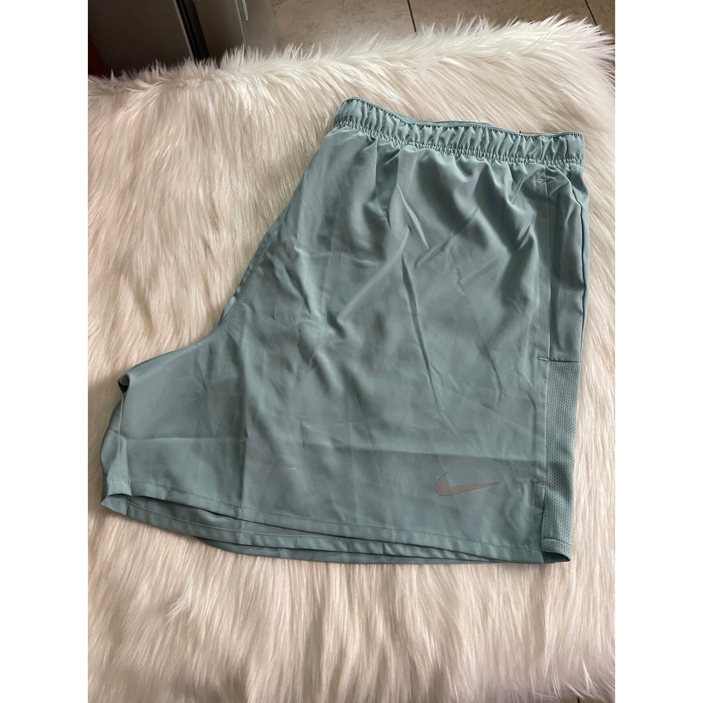 Nike Challenger Men's Running Shorts Dri-FIT  Green Back Pocket Size XXL New